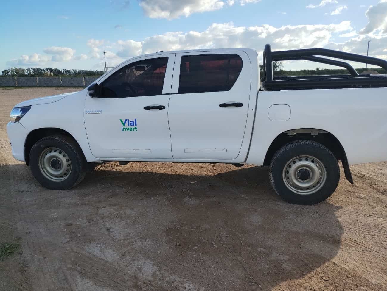 Camioneta Hilux Vialinvert